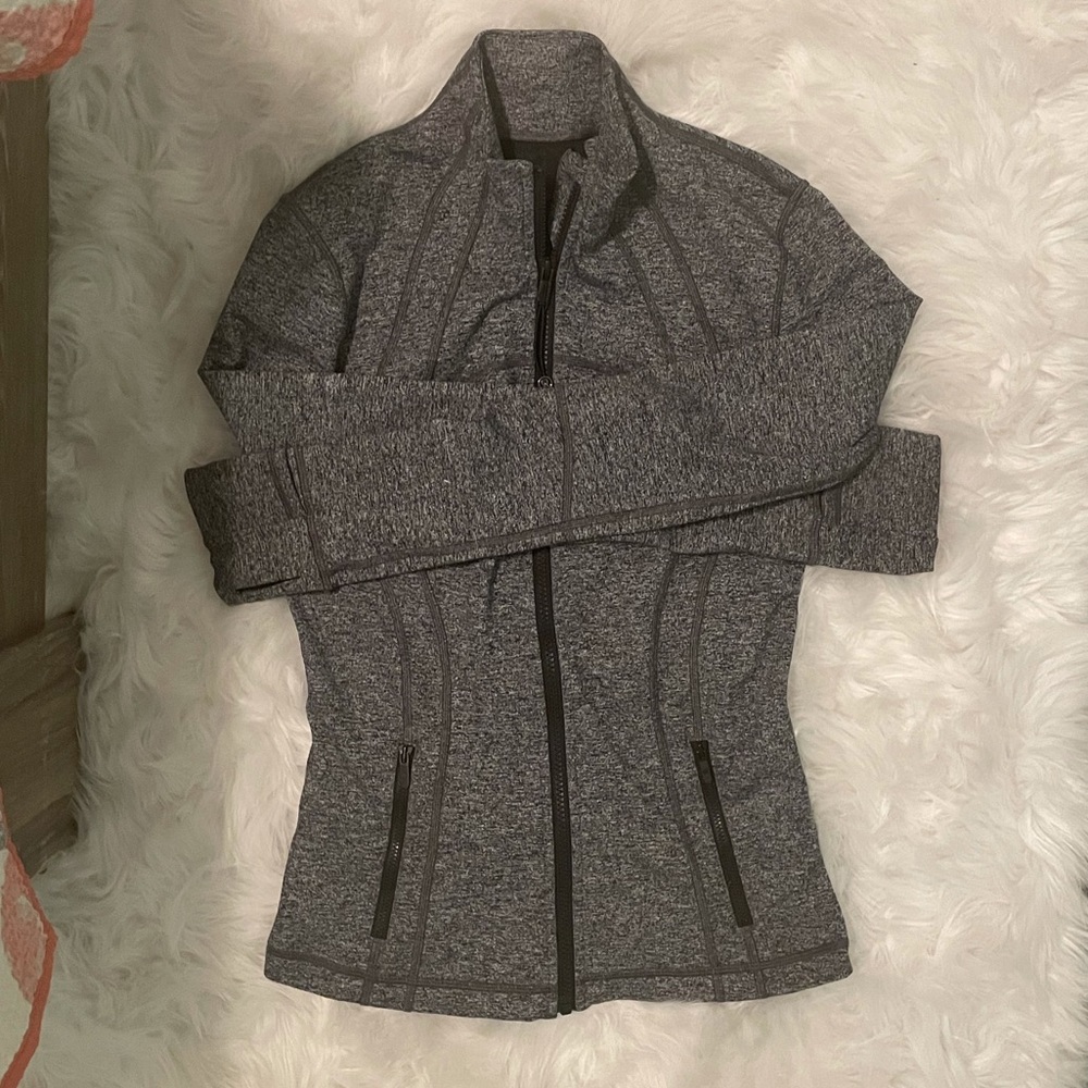 Lululemon define jacket size 4 (Heathered black)
